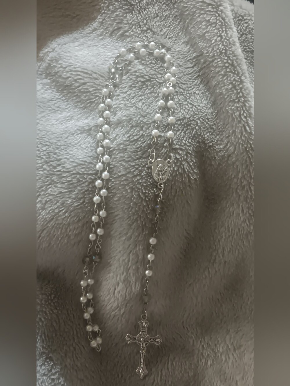 Classic White Faux Pearl Rosary